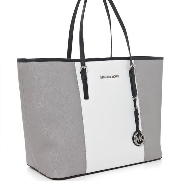 Michael Kors Handbags - MK Purse